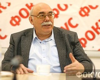 Януковича раздражает малый бизнес, - Пасхавер