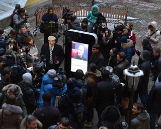 В Санкт-Петербурге установили памятник Стиву Джобсу 