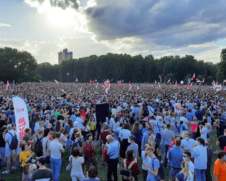 На митинг оппозиции в Минске собралось  63 тыс. человек, – центр "Весна"