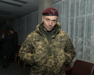 Під Соледаром поранення отримав відомий актор Дмитро Лінартович (відео)