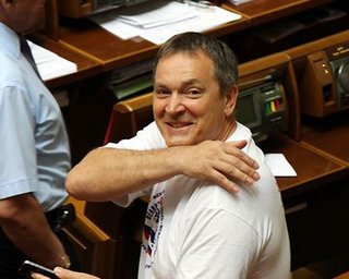 Колесниченко: Агитаторы от Партии регионов не раздают открепительные талоны