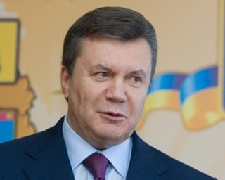 Источник: Януковичу предлагают помиловать Луценко и Филипчука