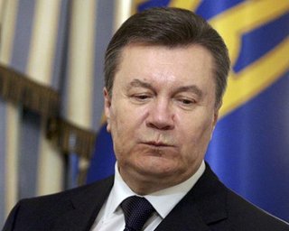 ГПУ сделала суд над Януковичем сценой для шоу, - мнение