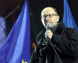 Яценюк не будет баллотироваться в президенты 