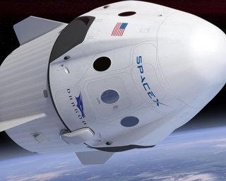 "Пассажирский" корабль Crew Dragon от SpaceX успешно состыковался с МКС