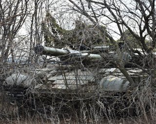 "Стальные грозы": в 3-й ОШБр показали кадры работы танков по ВС РФ под Бахмутом (видео)