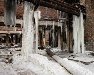 Масштаби руйнувань шокували дипломатів: ЗС РФ знищили Дарницьку ТЕЦ — яка ситуація зараз (фото)