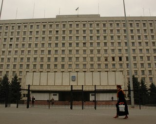 ЦИК отменил регистрацию 52 мажоритарщиков и всего списка партии Собор