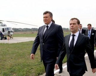Янукович и Медведев обсудят вопрос проведения зимней Олимпиады-2022 в Украине