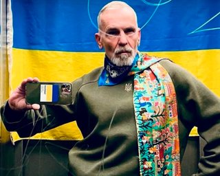 "Это капитуляция": известный дизайнер показал Олешки тем, кто призывает к "миру" с Россией