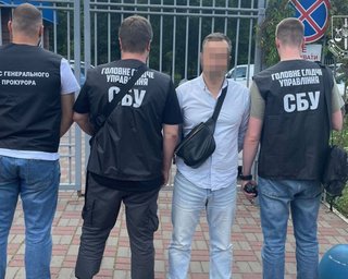 Требовал от уклониста $3500: в Киеве задержали начальника ТЦК
