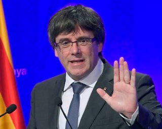 Пучдемон предложил парламенту Каталонии отложить объявление независимости