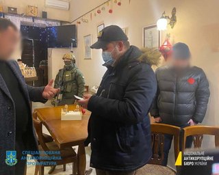 "Хоть тугриками, мне все равно": НАБУ показало запись переговоров со "слугой" Кузьминых
