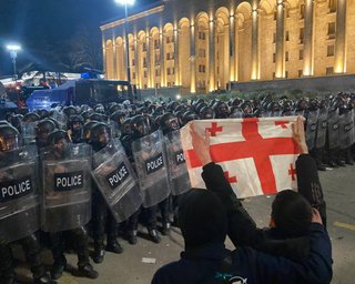 Грузини перемогли: парламент офіційно "провалив" ухвалення закону "про іноагентів"
