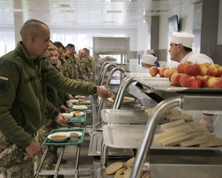Минобороны разрывает последний контракт с компанией Гринкевича на поставку продуктов