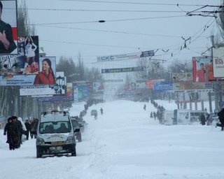 Из-за непогоды одесситку везли в роддом на БТРе