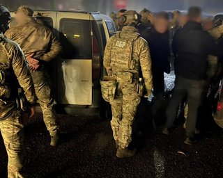 Викрадення ветерана, постріли і хабар у €5500: на Буковині викрили працівників ТЦК
