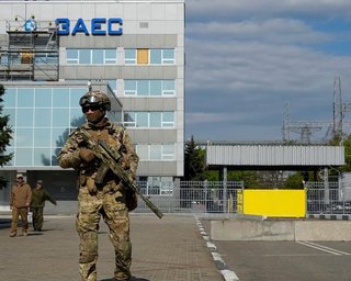 МАГАТЭ призывает Украину и РФ к перемирию: ЗАЭС снова потеряла питание от ключевой линии