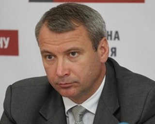 Кабмин уволит ездившего пьяным за рулем замминистра Уруского