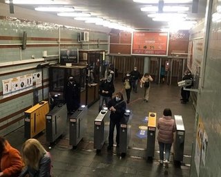 Первый день работы метро в Киеве: пассажиропоток сократился в 5 раз