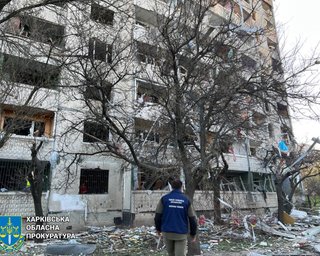 Ракета вибухнула в повітрі, щоб уразити по максимуму: прокуратура розповіла деталі атаки РФ на Харків