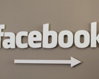 Facebook откупится от иска за использование личных данных пользователей