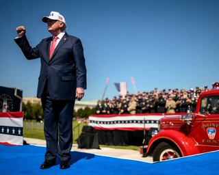 "Мене витягли з-під уламків": Дональд Трамп збрехав про 11 вересня