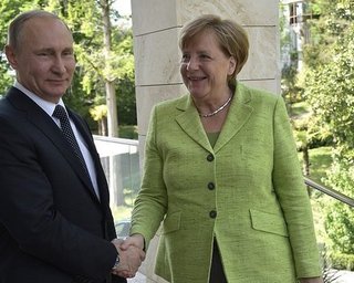 Путин: Транзит газа через Украину будет продолжен после запуска Северного потока-2