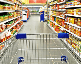 Ограничения на продукты уже вступили в силу: что на самом деле происходит с товарами в супермаркетах