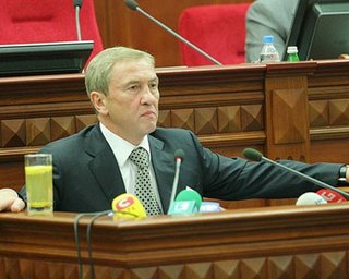Черновецкий сегодня отчитается перед Тимошенко