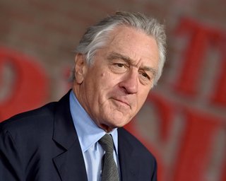 "Мы можем погрузиться в фашизм": Роберт де Ниро призвал американцев не голосовать за Трампа