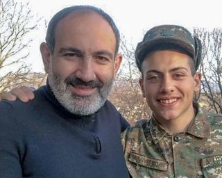 Пашинян предложил Азербайджану обменять своего сына на всех военнопленных