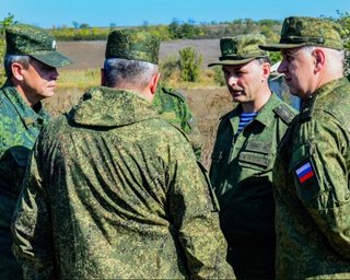 Российские офицеры из СЦКК вернулись в РФ