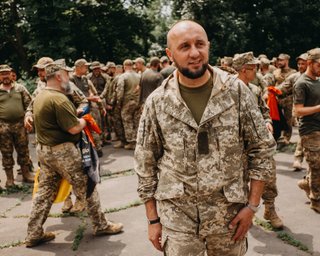 "Постріл собі у ногу": бійці 24 ОМБр вимагають у Зеленського не звільняти командира (відео)