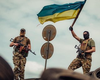Вокруг Бахмута некоторые украинские подразделения пошли в контрнаступление, — боец ВСУ (видео)