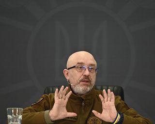 Оборона міністерства. Чому замість відставки Олексій Резніков отримав відстрочку покарання