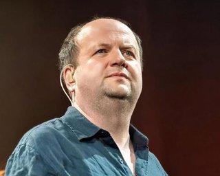 Лідер гурту "ТІК" вперше за довгий час показав дружину (фото)