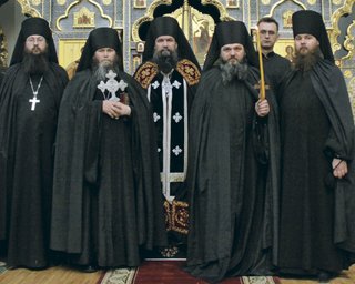 Достанут из запаса: Россия хочет отправить священников на войну в Украине