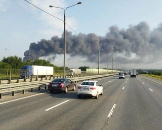 Атака на Wildberries у Коледіно: ППО Підмосков'я підпалила сусідній склад, — OSINT-канали