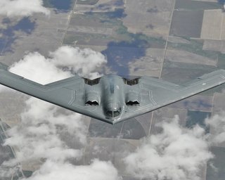 Знайде і знищить усіх: стелс-бомбардувальник B-2 Spirit