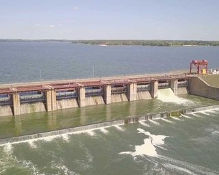 ЗС РФ завдали удару по дамбі в Харківській області, — росЗМІ (відео)