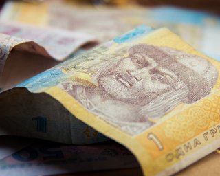 Чиновника ГФС посадили на 6 лет за взятку