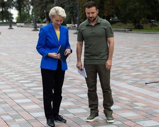 У нее был секретный чат с Зеленским: в отношении Урсулы фон дер Ляйен начали расследование
