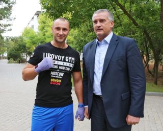 "Глава" Крыма Аксенов заявил, что его сын мобилизован и поедет воевать на Донбасс