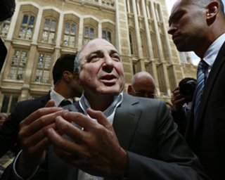 Пресс-секретарь Путина: Москва рассмотрит вопрос о похоронах Березовского в РФ