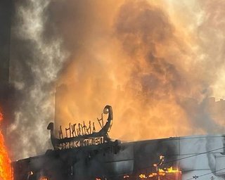 Росіяни атакували ТЦ у Дніпрі: є постраждалі, — ОВА