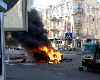 Камеры наблюдения зафиксировали момент взрыва автомобиля Шеремета