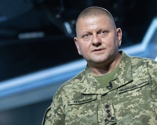 ВВК признала непригодным: в СМИ рассказали о причинах увольнения Залужного с военной службы