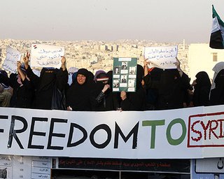 Власти Франции признали законность Нацсовета Сирии