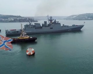 "Дуже дивні" маневри російських кораблів у Чорному морі викликають питання, — ЗМІ (карти)